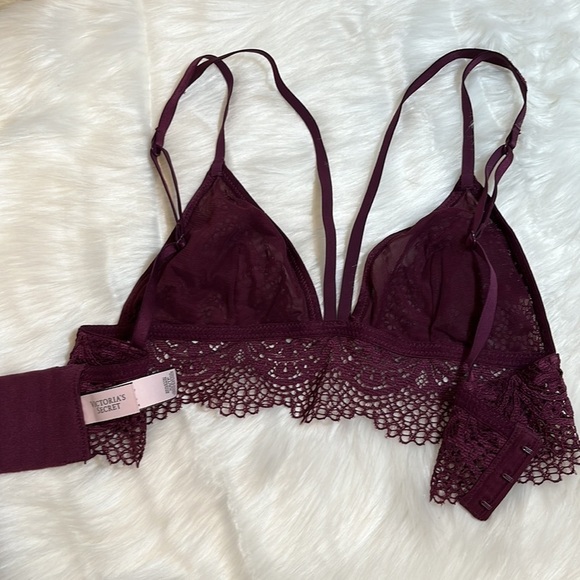 VICTORIA’S Secret Lace Bralette Set - Picture 15 of 16